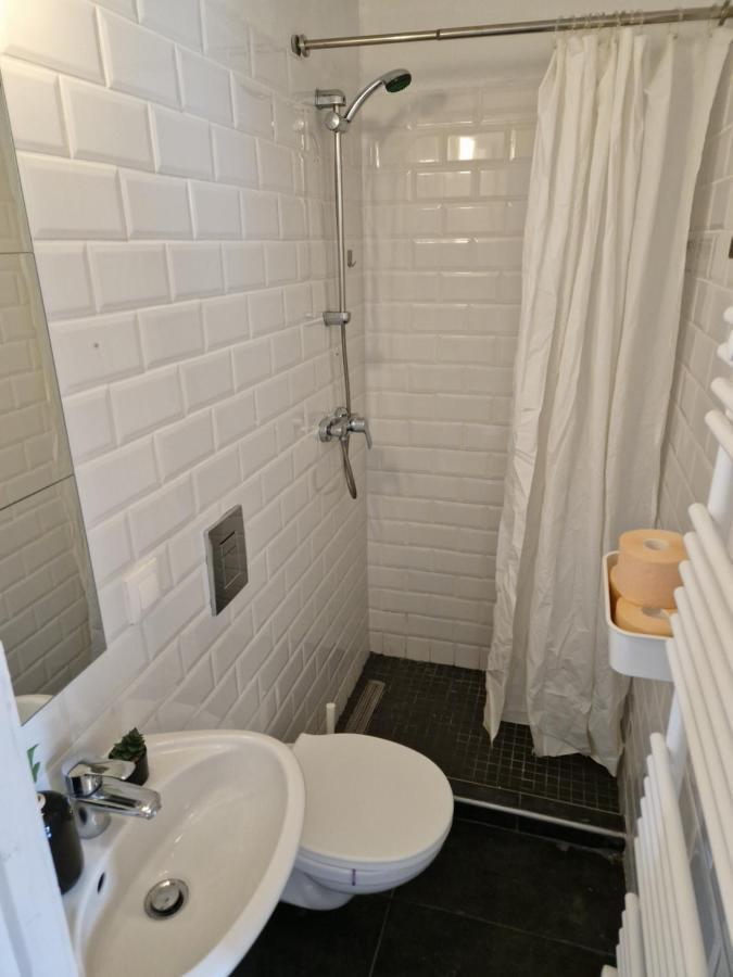 Harmony Tribe Apartment *
