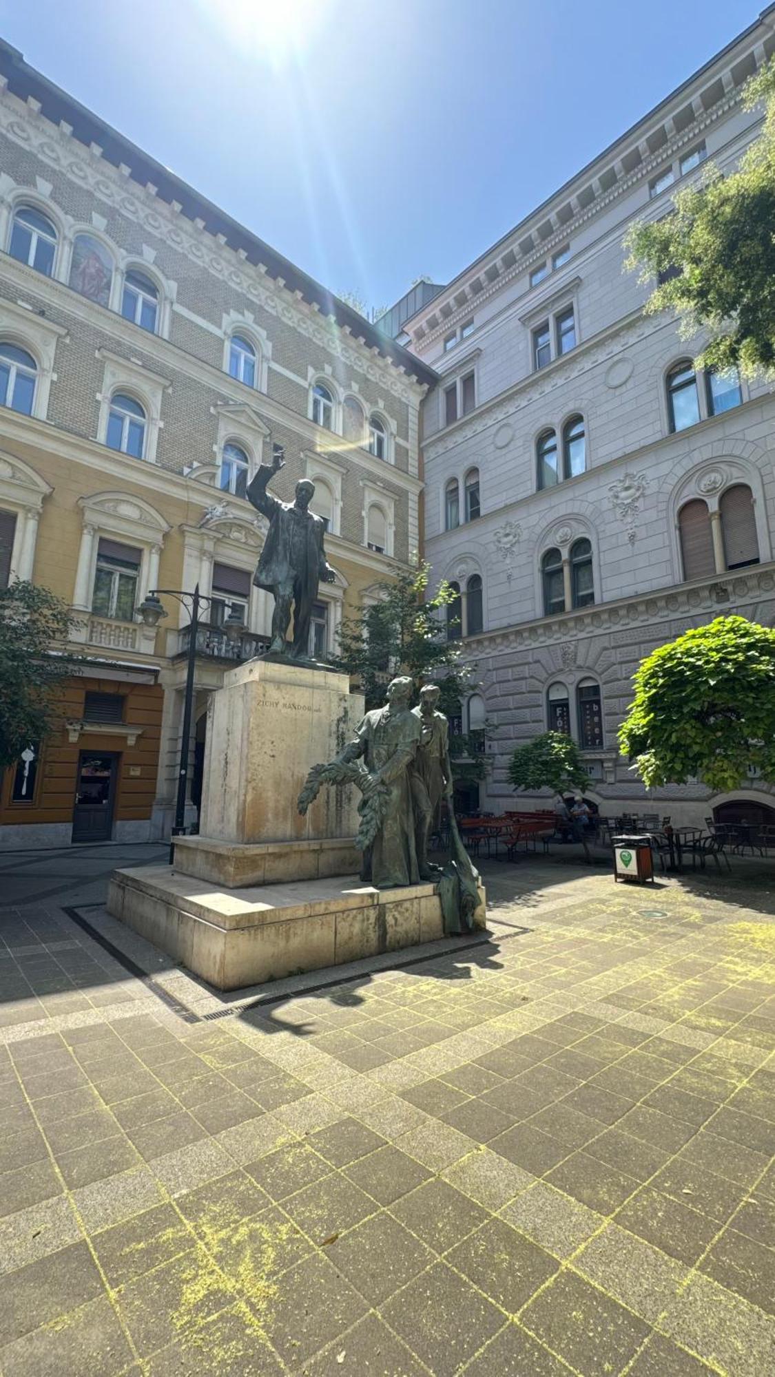 Harmony Tribe * Budapest